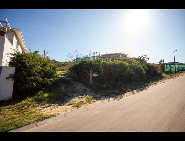 LAND FOR SALE IN WHALE ROCK
